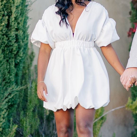 White V Neck Puff Sleeve Mini Dress - Picture 1 of 5